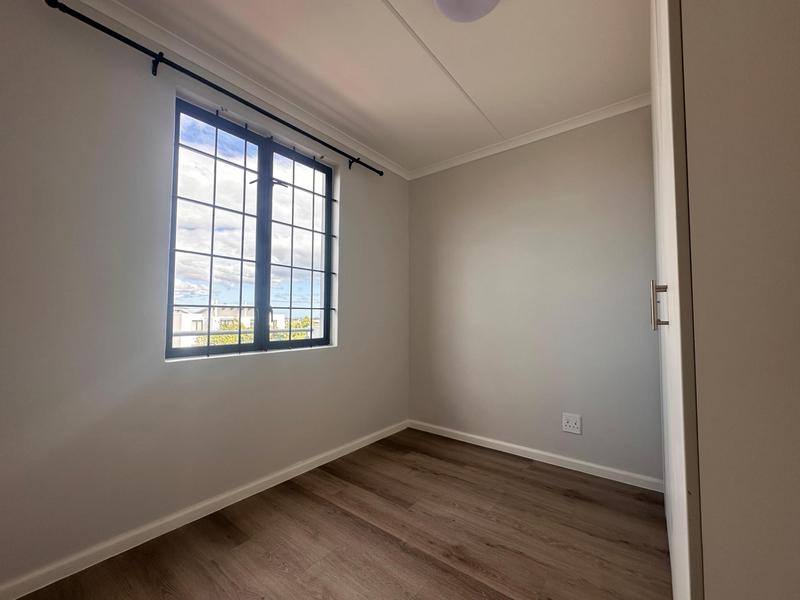 To Let 2 Bedroom Property for Rent in Burgundy Estate Western Cape